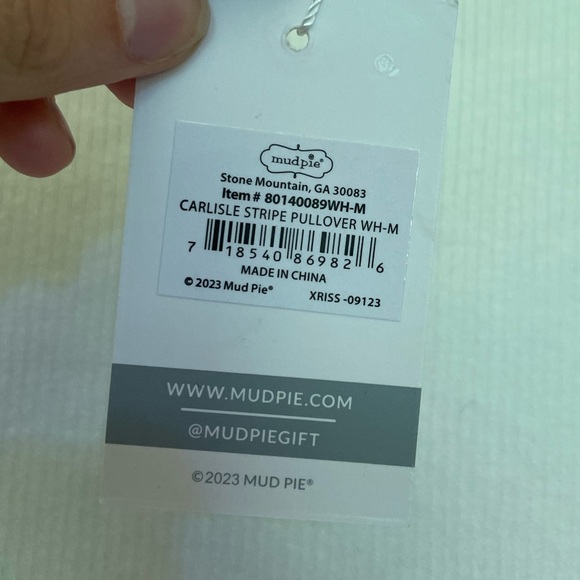 NEW Striped sweater - Picture 4 of 4